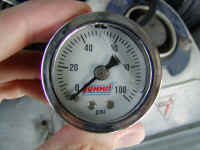 Summit_Fuel Pressure_Gauge.JPG (59018 bytes)